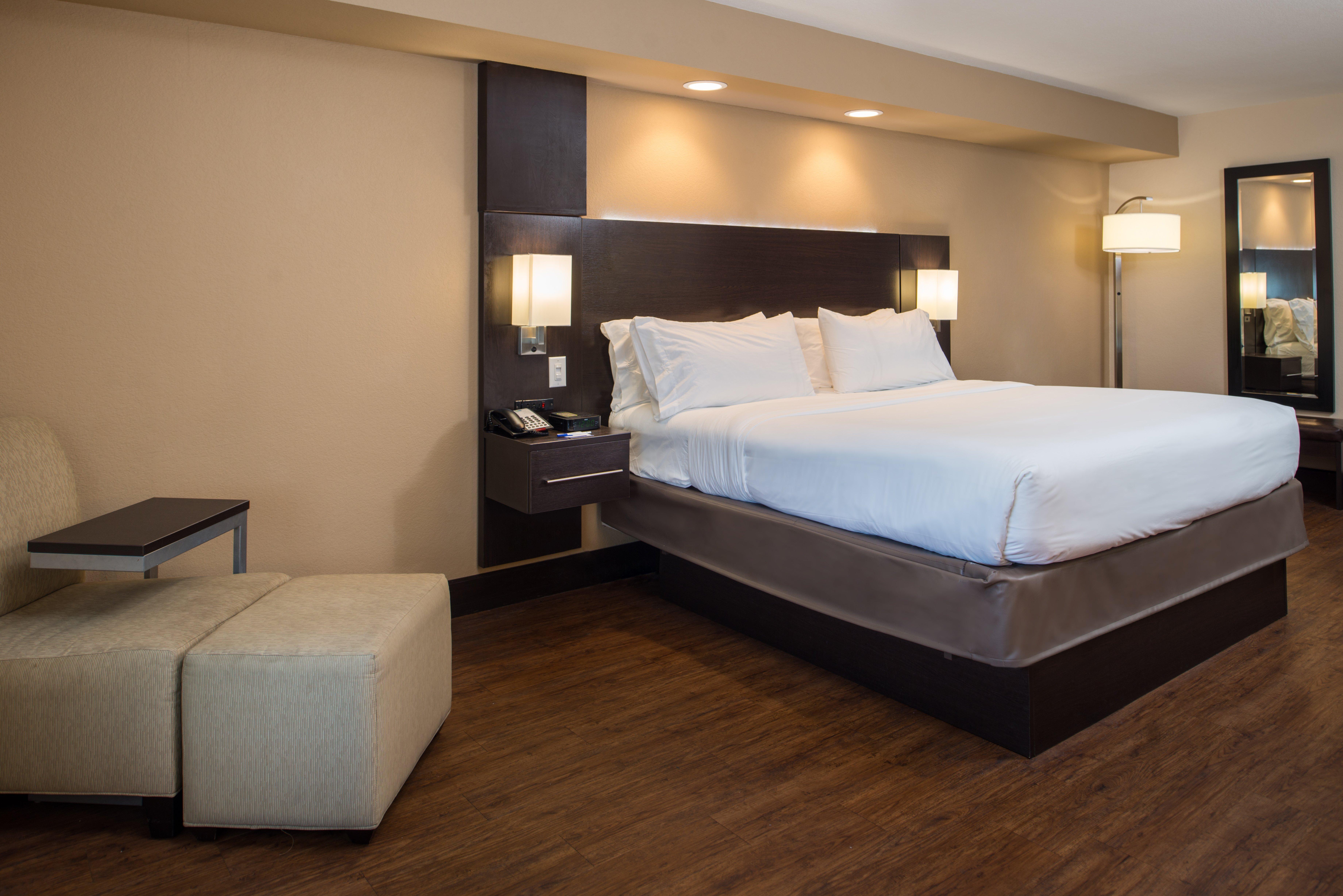 Holiday Inn Express & Suites San Antonio Medical - Six Flags By Ihg Luaran gambar